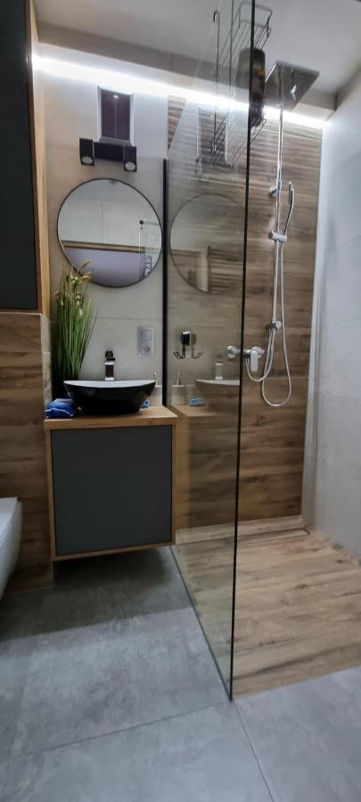 Apartament Luxloft Apartment Piechowice Bagian luar foto